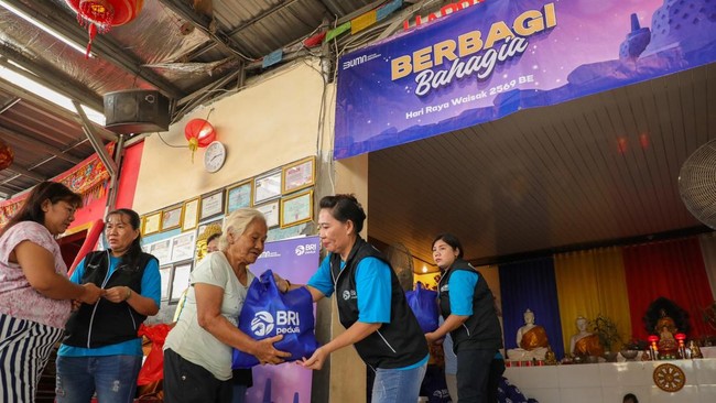 BRI Peduli salurkan 1.000 paket sembako untuk umat Buddha di Tangerang dalam rangka Hari Raya Waisak, memperkuat solidaritas dan kepedulian sosial.