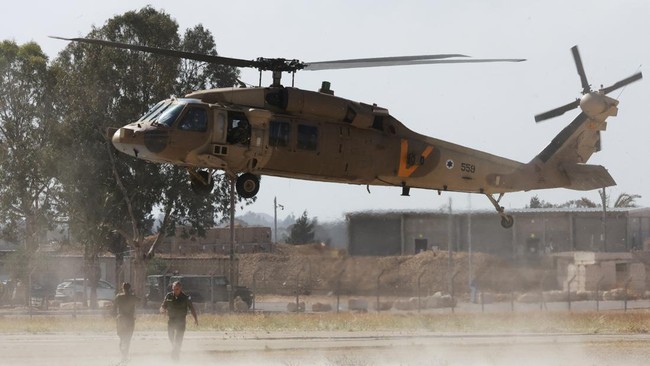 Hamas bebaskan sandera AS-Israel Edan Alexander dengan imbalan kelanjutan negosiasi gencatan senjata di Gaza.