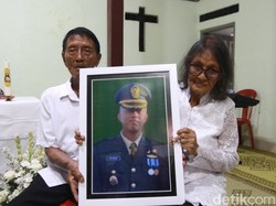 Kenangan Natal Terakhir Kolonel Antonius Korban Ledakan Garut Bersama Ibunda