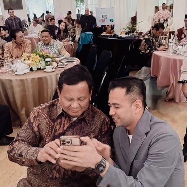 Terpopuler: Isi Hampers dari Prabowo untuk Raffi Ahmad Vs 10 Makanan Tinggi Purin