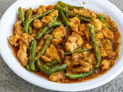 Resep Ayam Bumbu Jahe yang Pedas Hangatnya Meresap Enak