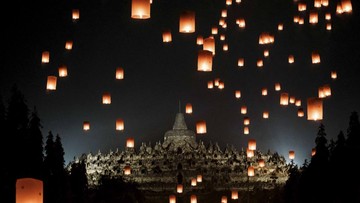 Pengunjung Borobudur Tembus 45 Ribu Orang Saat Puncak Perayaan Waisak