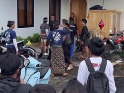 Viral Bule Adu Mulut Lalu Siram Peserta Lomba Layangan di Bali
