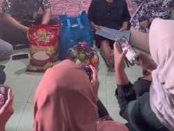 Wabup Klaten Benny Sambangi Nenek Pengutil Bawang: Akan Ada Pembinaan