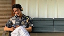 Lirik Lagu Hanya Sementara - Ardhito Pramono