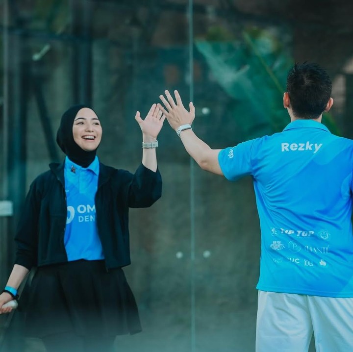 <p>Banyak netizen yang turut berbahagia dengan kemenangan Ciki dan Rezky, Bunda. "Wow, selamat Mas, jadi ikut bahagia gini," ungkap seorang netizen. "Selamat Mbak Citra dan Mas Rezky," papar netizen lainnya. (Foto: Instagram: @citraciki)</p>