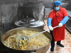 Denda Rp 46 M Jika Produksi dan Simpan Makanan Tanpa Izin Saat Musim Haji