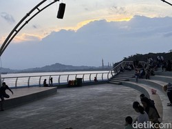 Menikmati Suasana Tepi Sungai Mahakam di Teras Samarinda