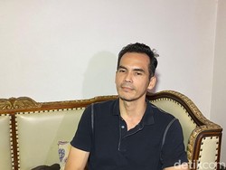 Pihak Dede Tasno Buka Suara soal Eksekusi Rumah Atalarik Syach
