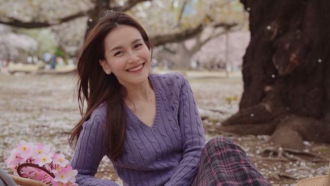 Ayu Ting Ting Diajak Dedi Mulyadi ke KUA, Ayah Ojak: Doain Aja