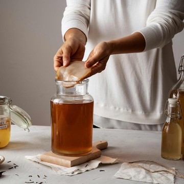 Rahasia Sehat dari Teh Fermentasi, Ini Dia 5 Khasiat Kombucha yang Wajib Diketahui
