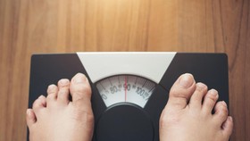 Mitos atau Fakta, Apakah Kurang Tidur Bikin Gemuk?