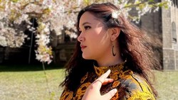 Lirik Lagu Als Ich Einschlief dan Terjemahannya - Kamila Batavia