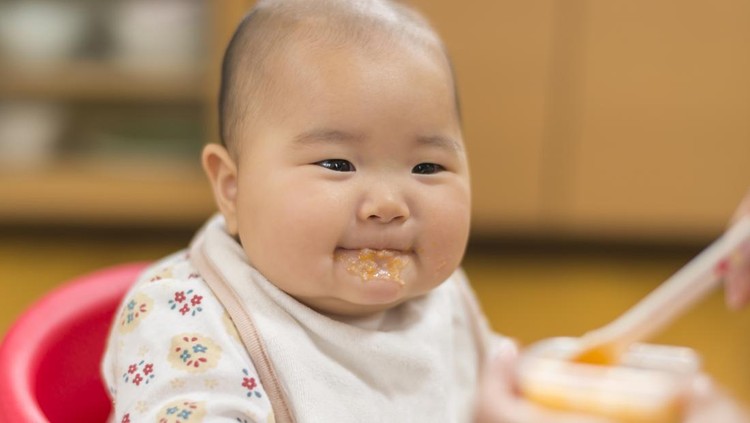 MPASI bayi 7 bulan agar cerdas