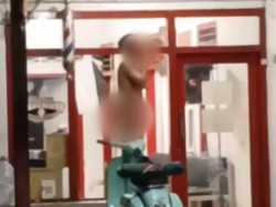 Pria Tulungagung Ngamuk dan Lukai Diri Sambil Telanjang di Barbershop