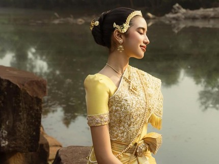 5 Potret Princess Jenna dari Kerajaan Kamboja, Aktif Jadi Penyanyi dan Baru Luncurkan Single