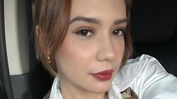 Dipeluk hingga Dicium Cowok Misterius, Putri Anne Punya Pacar Baru?