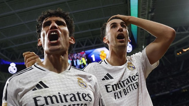 Makhachev Lepas Gelar, Madrid Menang Dramatis Berikut berita pilihan dunia olahraga mulai dari Islam Makhachev melepas gelar juara kelas ringan UFC hingga Real Madrid menang dramatis.
