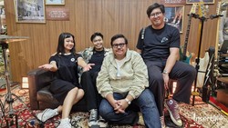 Reality Club Warnai Perayaan Sepatu Legendaris Chuck Taylor