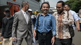 FOTO: Gelagat Roy Suryo Diperiksa Kasus Tudingan Ijazah Palsu Jokowi