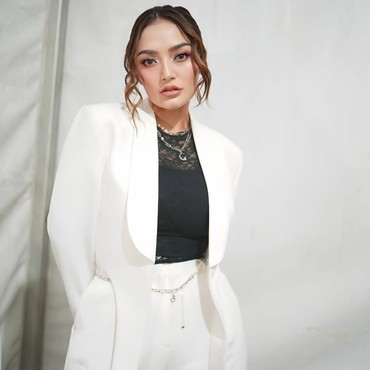 Kabar Duka, Ibunda Siti Badriah Meninggal Dunia