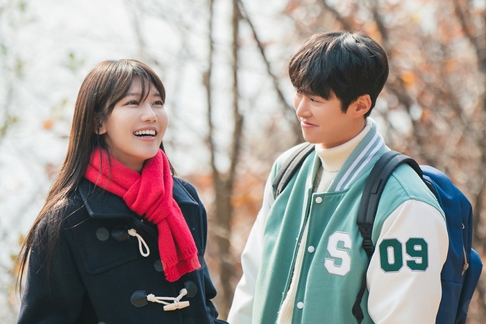 Sooyoung dan Gong Myung dalam drama Second Shot at Love/ Foto: TvN
