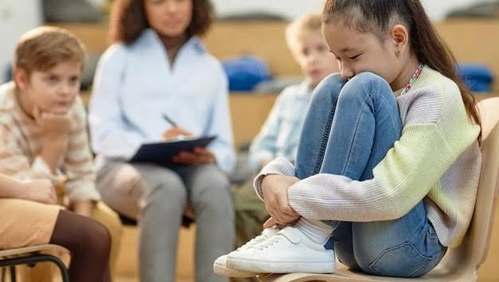 Waspada! Ini 5 Tanda Tersembunyi yang Menunjukan Anak Sedang Tertekan