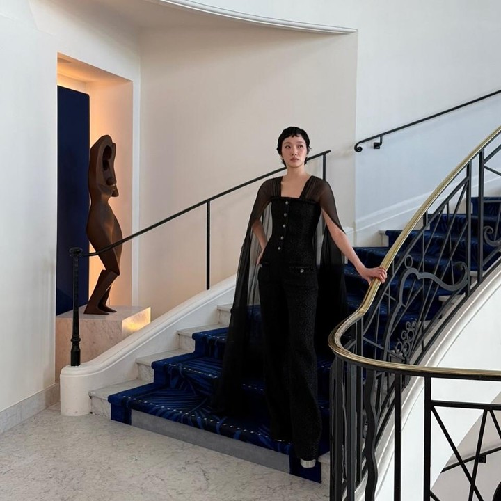 <p>Artis Korea Selatan, Kim Go Eun, menghadiri Festival Film Cannes ke-78, sebagai salah satu brand ambassador sebuah produk. (<br />Foto: Instagram @ggonekim)</p>