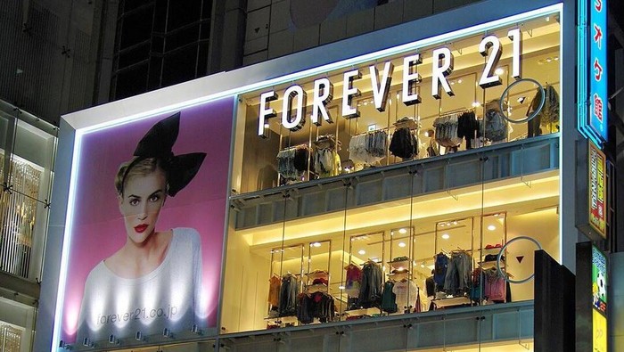 img-title 6 Brand Fashion Era Milenial yang Terancam dan Sudah Bangkrut di 2025, Ada Forever 21 hingga Esprit
