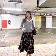 Get The Look: Inspirasi Preppy Style Vintage ala Nadin Amizah