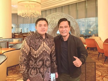 img-title Gus Miftah Mendadak Didatangi Seskab Letkol Teddy Jam 1 Malam, Ada Apa?