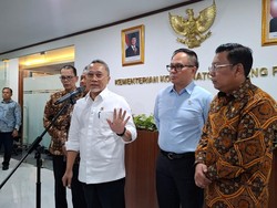 Zulhas Akui Dimarahi Petani Singkong, Singgung Pembatasan Impor