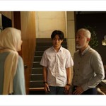 Review 'Mungkin Kita Perlu Waktu': Diam Bukan Jawaban Atas Healing Trauma