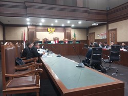 Penyelidik KPK: Ada Pimpinan Bilang Siapa Berani Tersangkakan Hasto