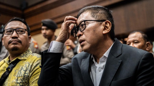 Sekjen PDIP Hasto Kristiyanto mengaku kaget disebut aktor intelektual kasus dugaan suap penetapan pergantian antarwaktu (PAW) anggota DPR RI Harun Masiku.