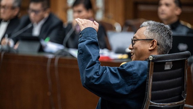Penyelidik Komisi Pemberantasan Korupsi (KPK) Arif Budi Raharjo mengaku mengetahui posisi Harun Masiku yang saat ini berstatus buron.