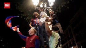 VIDEO: Euforia Fans Barcelona Usai Kunci Gelar La Liga