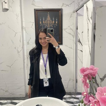 Putuskan Ambil S2, Cerita Ersa Mayori Jadi Mahasiswi di Usia 45 Tahun