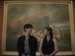 Singapura Muncul dalam MV Jin BTS Terbaru, Siap Napak Tilas?