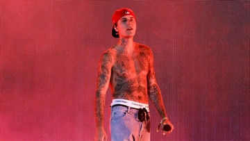 Justin Bieber Nyanyikan Lagu untuk Billie Eilish di Coachella 2026