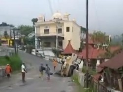 Kecelakaan Horor di Tawangmangu Berujung 5 Wisatawan Tewas