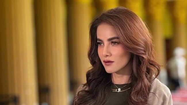 Tak Lagi Dicicil, Begini Penampilan Terbaru Olla Ramlan Putuskan Lepas Hijab