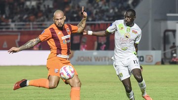 Liputan Olahraga CNN Sport : Hasil Liga 1: Ernando Ari Kartu Merah, Borneo FC vs Persebaya Imbang