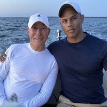 Kisah Miliarder Pria Cerai dari Pasangan Gay, Pembagian Harta Triliunan Disorot