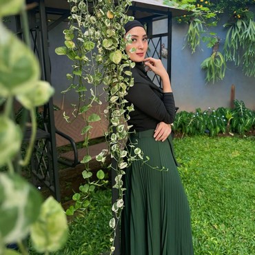 Della Puspita Emosi Mantan Suami Tak Nafkahi Anak tapi Hobi Flexing