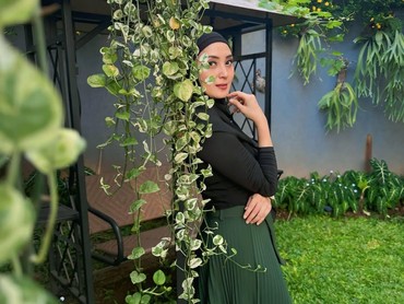 img-title Della Puspita Kesal Honor Tak Kunjung Dibayar, Padahal Sinetron Sudah Tamat