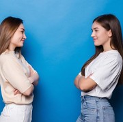 5 Tips Hadapi Orang Nyinyir agar Kita Nggak Ketularan Negatif