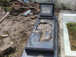 Polisi Periksa 3 Saksi soal Perusakan Nisan Salib di Banguntapan Bantul