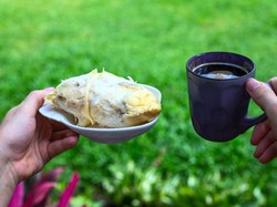 Benarkah Makan Durian dengan Soda, Kopi, dan Seafood Berbahaya?