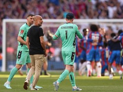 Man City Dikalahkan Crystal Palace, Guardiola Ribut sama Henderson